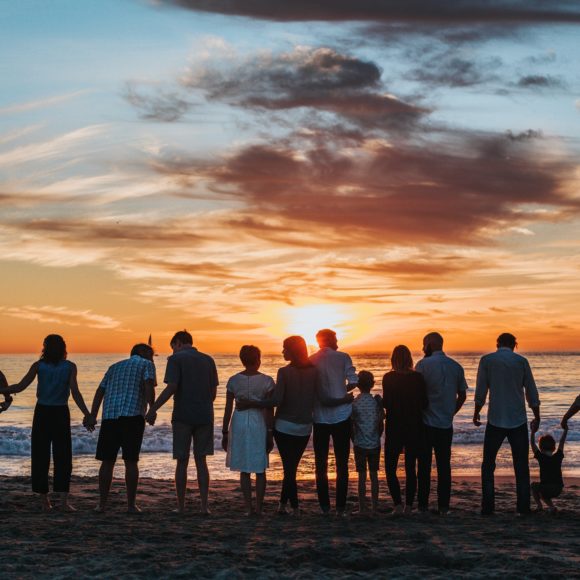 tyler-nix-V3dHmb1MOXM-unsplash Wir sind eine Familie